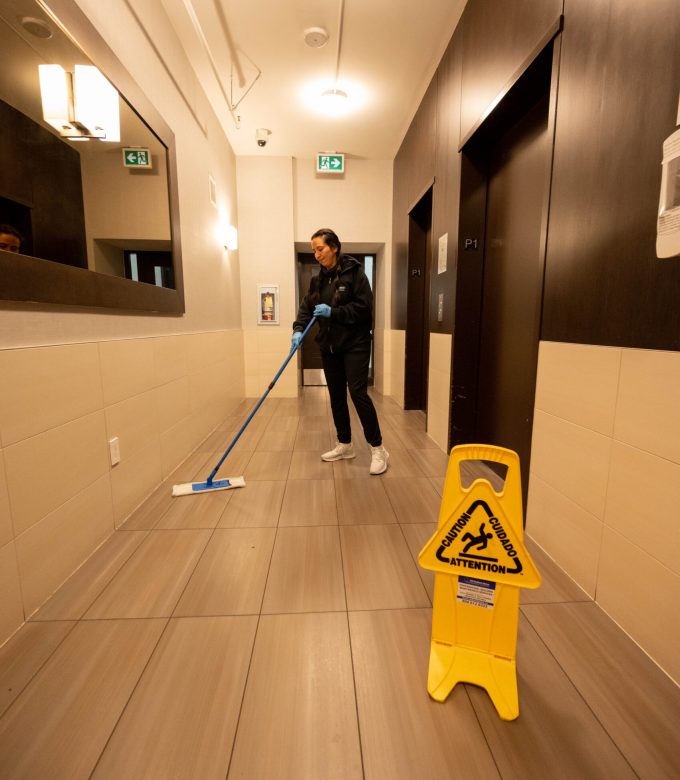 Cleaning of all common areas: washrooms and kitchen area